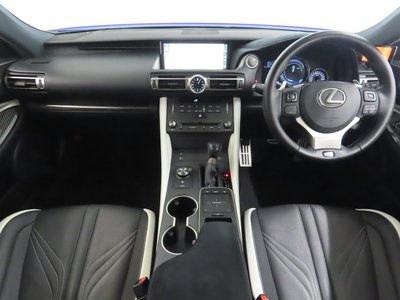2020 Lexus RC F 照片 9