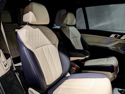 صورة مصغرة 20 لـ 2021 BMW X7
