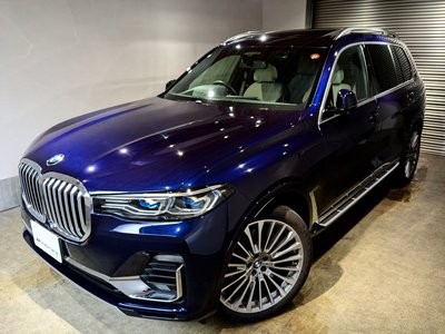 2021 BMW X7 — фото 2