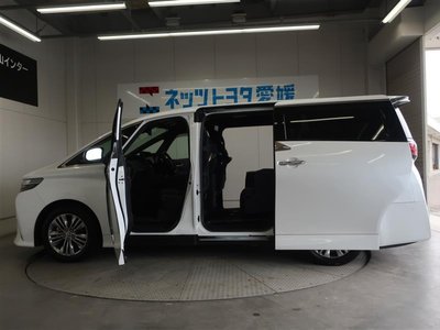 TOYOTA ALPHARD - 9