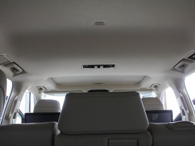 صورة مصغرة 39 لـ 2025 Toyota LAND CRUISER 300