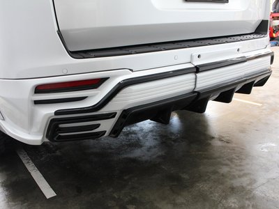 صورة مصغرة 17 لـ 2025 Toyota LAND CRUISER 300