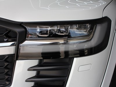 صورة مصغرة 21 لـ 2025 Toyota LAND CRUISER 300