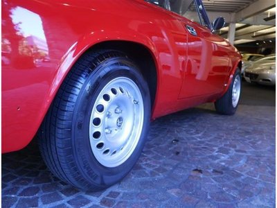 1967 ALFA Romeo JULIA 照片 19