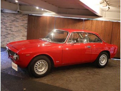 1967 ALFA Romeo JULIA 照片 4