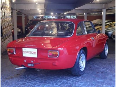 1967 ALFA Romeo JULIA 照片 2