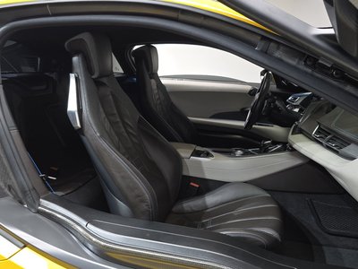 2016 BMW I8 thumbnail 17