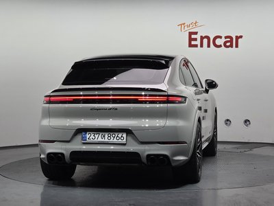 PORSCHE CAYENNE - 4