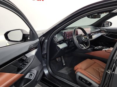 صورة مصغرة 13 لـ 2024 BMW 5 SERIES