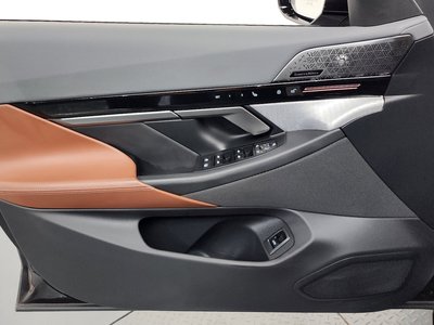 صورة مصغرة 14 لـ 2024 BMW 5 SERIES