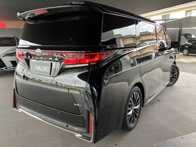 TOYOTA VELLFIRE - 3