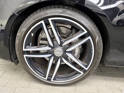MERCEDES-BENZ E-CLASS - 6