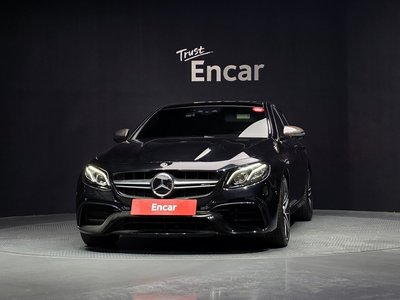 MERCEDES-BENZ E-CLASS - 2