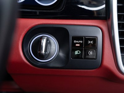 صورة مصغرة 68 لـ 2020 Porsche CAYENNE