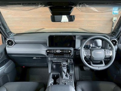 TOYOTA LAND CRUISER 250 - 2