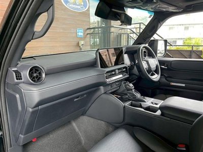 TOYOTA LAND CRUISER 250 - 7