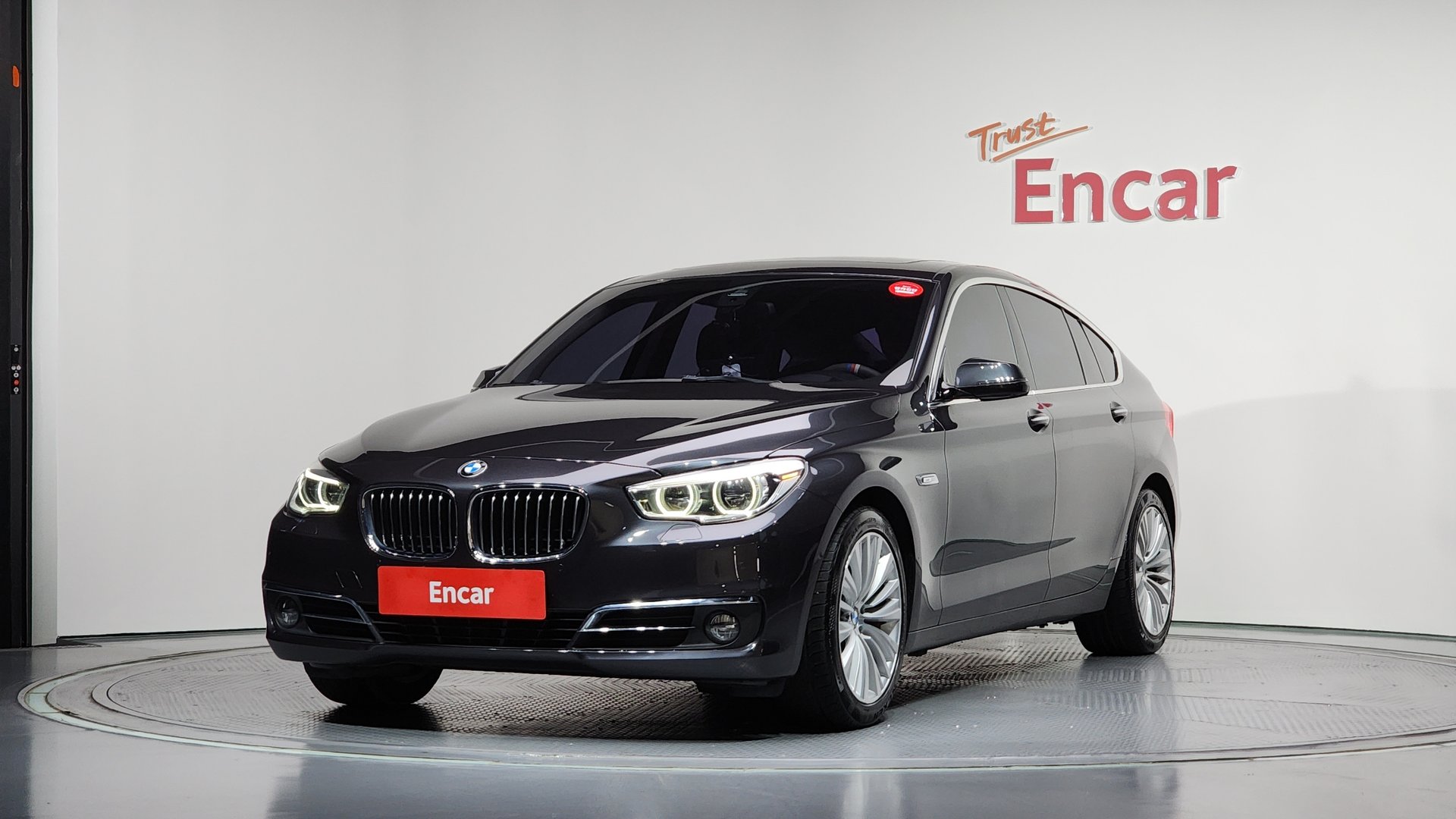 BMW 5 SERIES GT - View 1