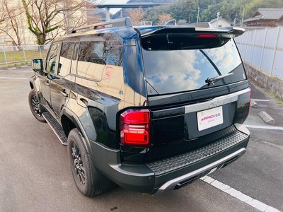 TOYOTA LAND CRUISER 250 - 9