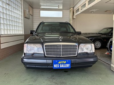 1995 Mercedes-BENZ E-CLASS 照片 2
