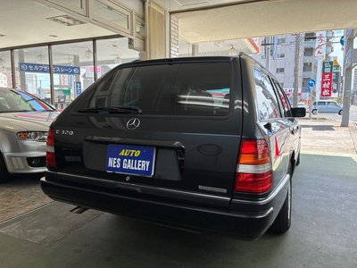 1995 Mercedes-BENZ E-CLASS 照片 8