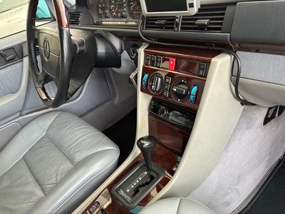 1995 Mercedes-BENZ E-CLASS 缩略图 24
