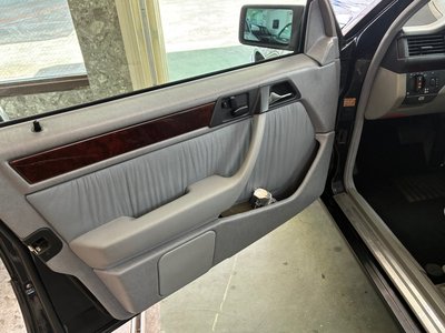 1995 Mercedes-BENZ E-CLASS 缩略图 19
