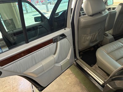 1995 Mercedes-BENZ E-CLASS 缩略图 28