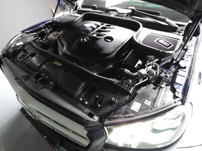 MERCEDES-BENZ GLS - 7