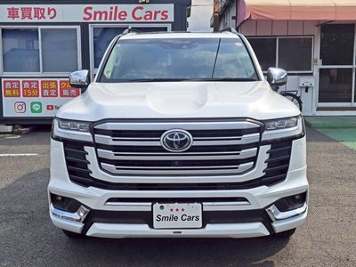 TOYOTA LAND CRUISER 300 - 3