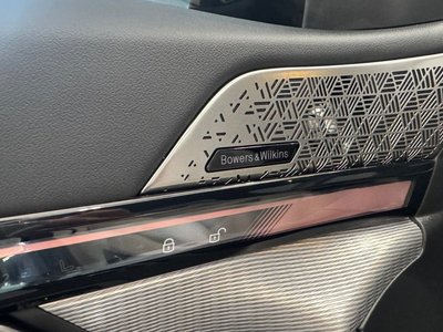 2025 BMW I5 — миниатюра 16