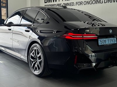 صورة 5 لـ 2025 BMW I5