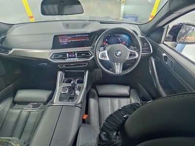 2021 BMW X6 照片 3