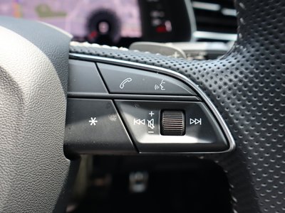 2019 AUDI Q8 缩略图 48