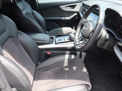 2019 AUDI Q8 缩略图 12