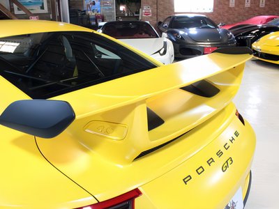PORSCHE 911 - 9