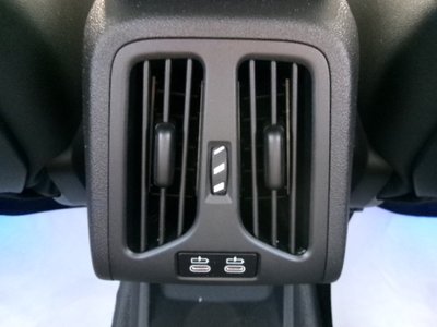 2025 BMW X1 — миниатюра 44
