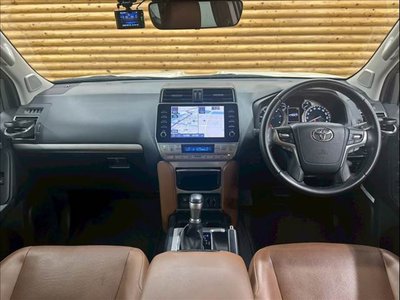 TOYOTA LAND CRUISER PRADO - 3