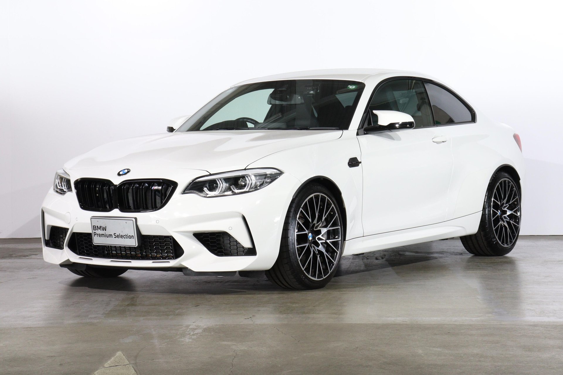 BMW M2 COMPETITION - View 1