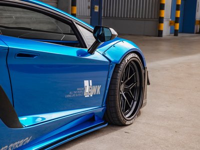 2018 Lamborghini AVENTADOR — миниатюра 27