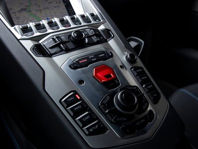 2018 Lamborghini AVENTADOR — миниатюра 46