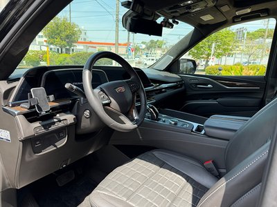 CADILLAC ESCALADE - 3