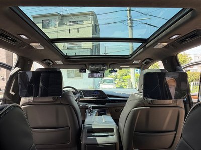 CADILLAC ESCALADE - 7