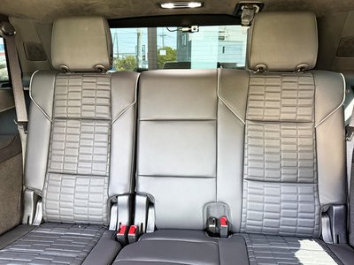 CADILLAC ESCALADE - 6