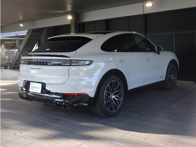 PORSCHE CAYENNE COUPE - 5
