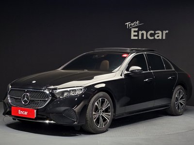 MERCEDES-BENZ E-CLASS - 1