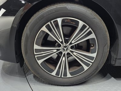 MERCEDES-BENZ E-CLASS - 6