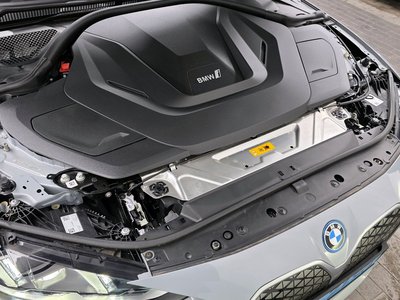BMW I4 - 7