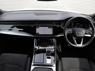 AUDI Q7 - 2