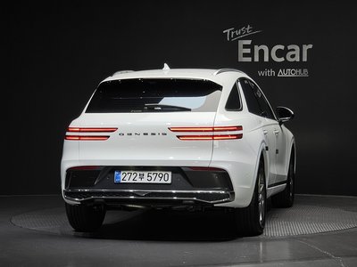 صورة 4 لـ 2026 Genesis GV70