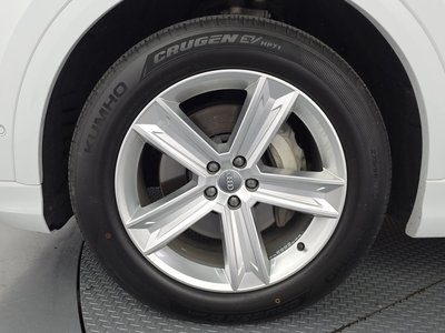 AUDI Q8 - 6